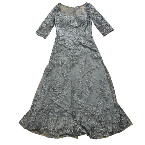 Femme dress 12 - la,
