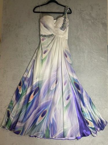 Femme y2k era - era, peacock
