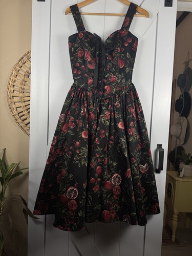 Femme noir ambrosia - en,