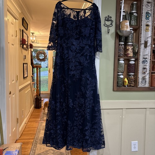 Femme navy formal dress - navy,