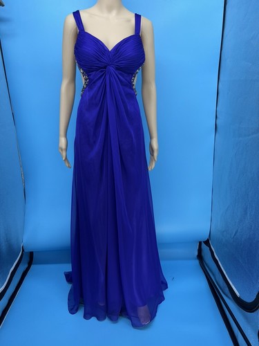 Beautiful femme purple open - beautiful,